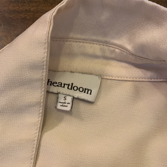 Super cute button down Sofia Richie vibes - Picture 6 of 6